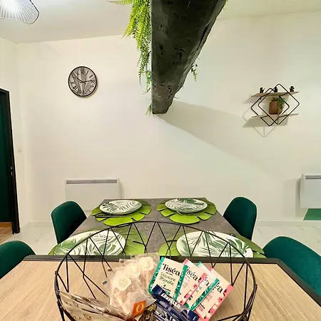 アパート L'atypique Jungle - Hyper Centre - Refait A Neuf ロシュフォール